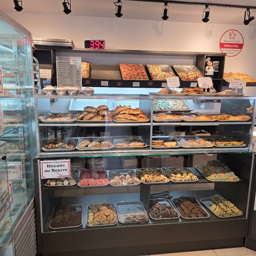 Boulangerie P&acirc;tisserie Via Roma -  Restaurants Near: J7J0V9