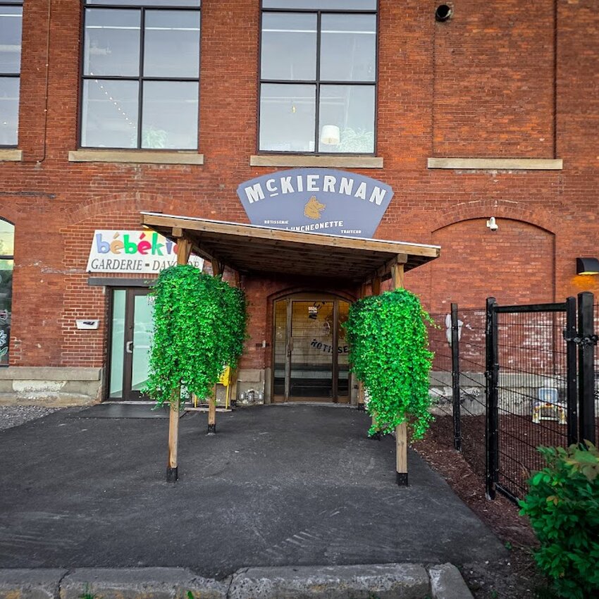 McKiernan Rôtisserie - Restaurants Livraison près de: H4E1A1