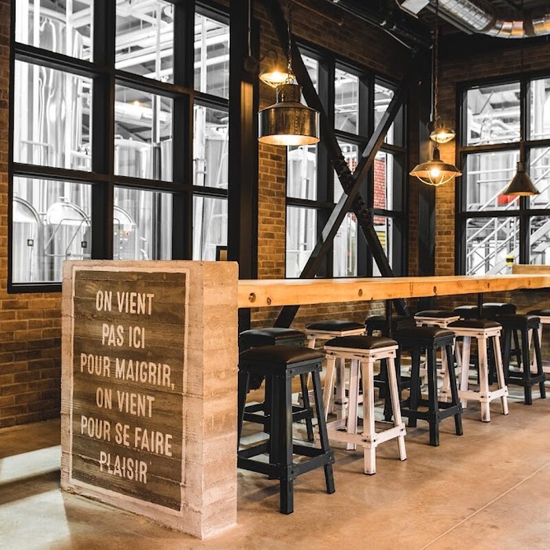 La Voie Maltée - Restaurant L'Usine LABrasserie - Restaurants Grillades, Italiens, Pizza, Salades, Pâtes de Québec