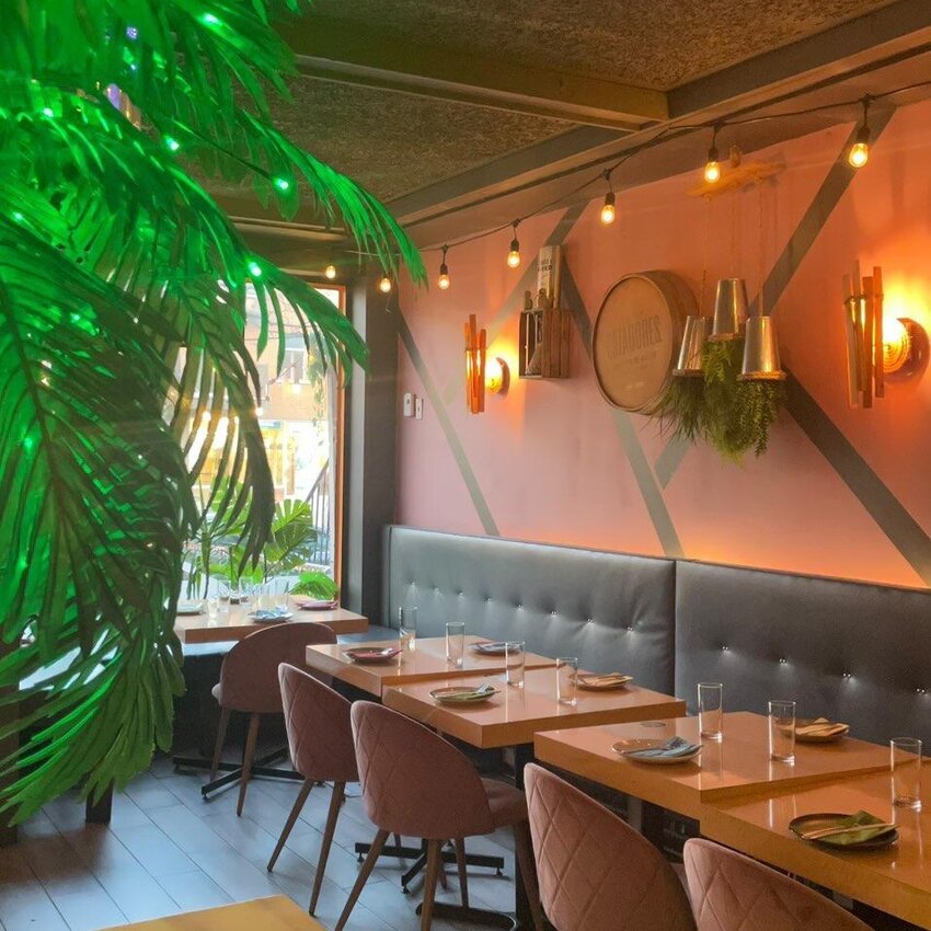 Mezcaleros Tapas & Cocktails - Creative Restaurants in Outremont