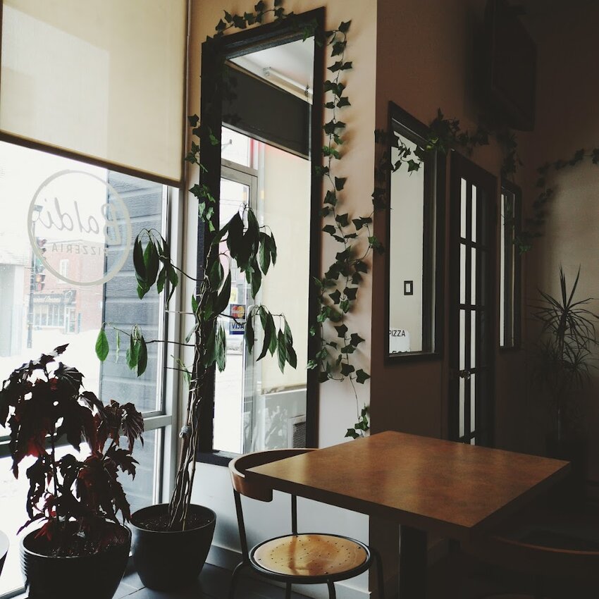 Baldi Pizzeria - Caf&eacute;s, Bagels, Salads Restaurants Near: H4E4H2