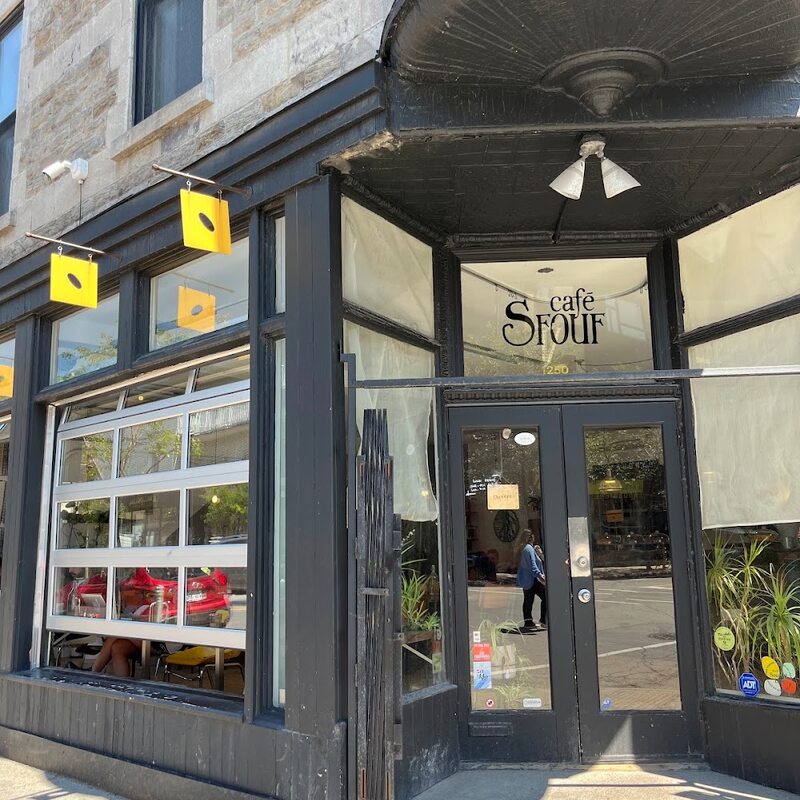 Café Sfouf - Restaurants in Montreal