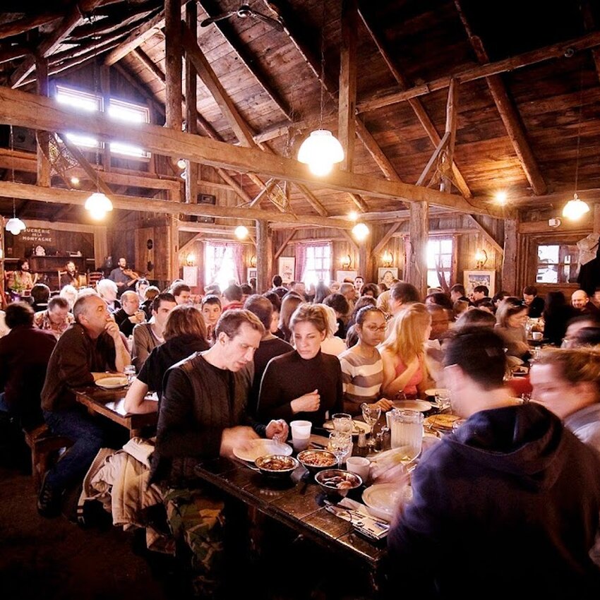 Sucrerie de la Montagne - Restaurants Menu &agrave; volont&eacute; Ouverts lundi Montr&eacute;al