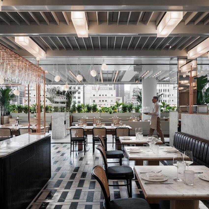 MARCUS Restaurant + Lounge - Breakfast Restaurants Near: H3H2L5