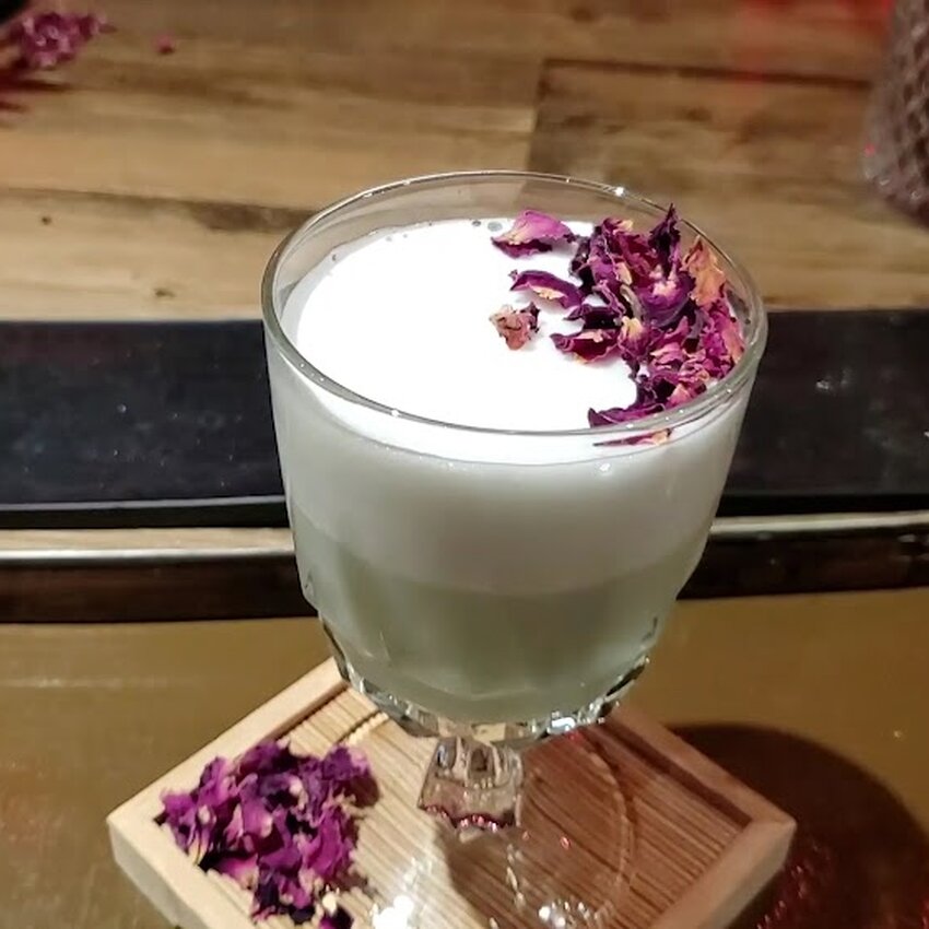 Bootlegger Cocktail Bar & Cuisine - Restaurants in Quartier des Spectacles