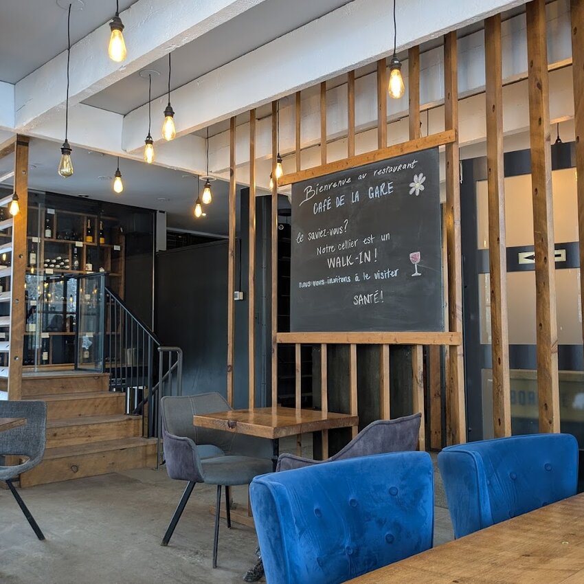 Caf&eacute; de la Gare Rosem&egrave;re - Takeout Available, Brunch Restaurants Near: J7A2H2