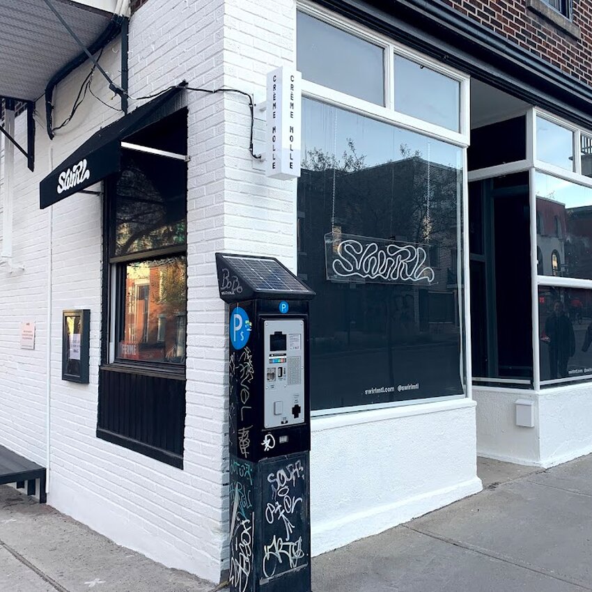 Cr&egrave;merie SWIRL - Poutine, Bubble Tea, Ice Cream Restaurants Near: H2W2E2