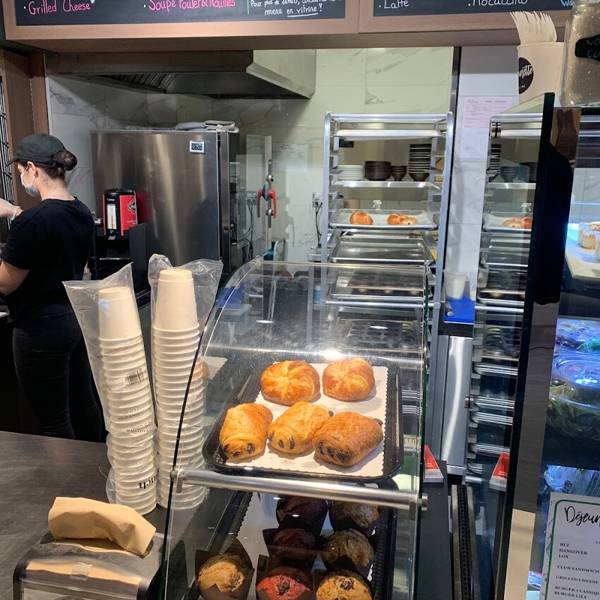 D&eacute;jeunette - Breakfast, BBQ Brunch Restaurants Near: H3B4E8