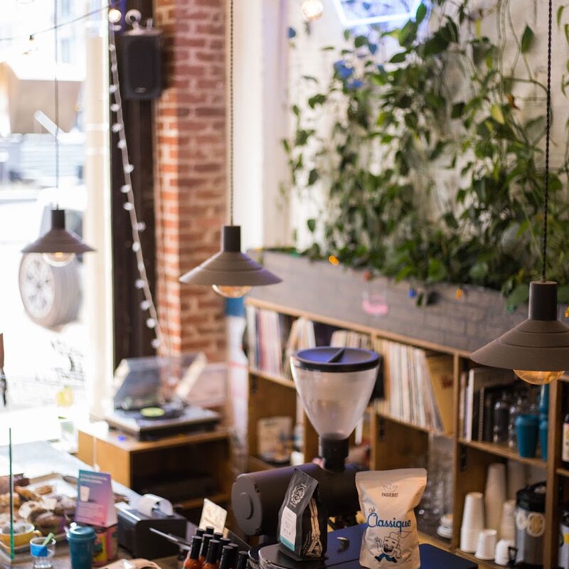 Paquebot Café - Restaurants de Montréal