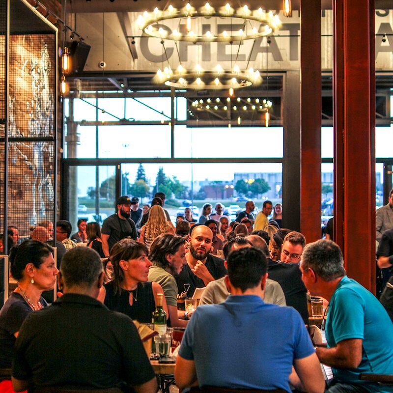 Notre-Boeuf-de-Grâce - Restaurants in Montreal