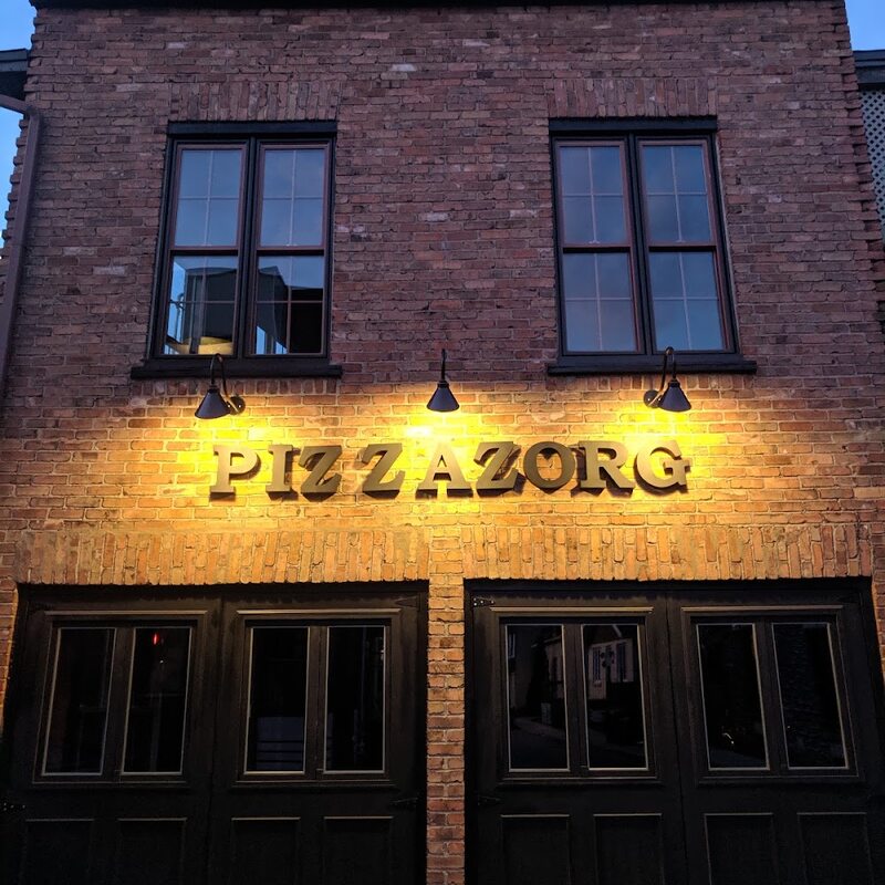 Pizzazorg - Restaurants Grillades, Italiens, Pizza, Salades, Pâtes de Québec