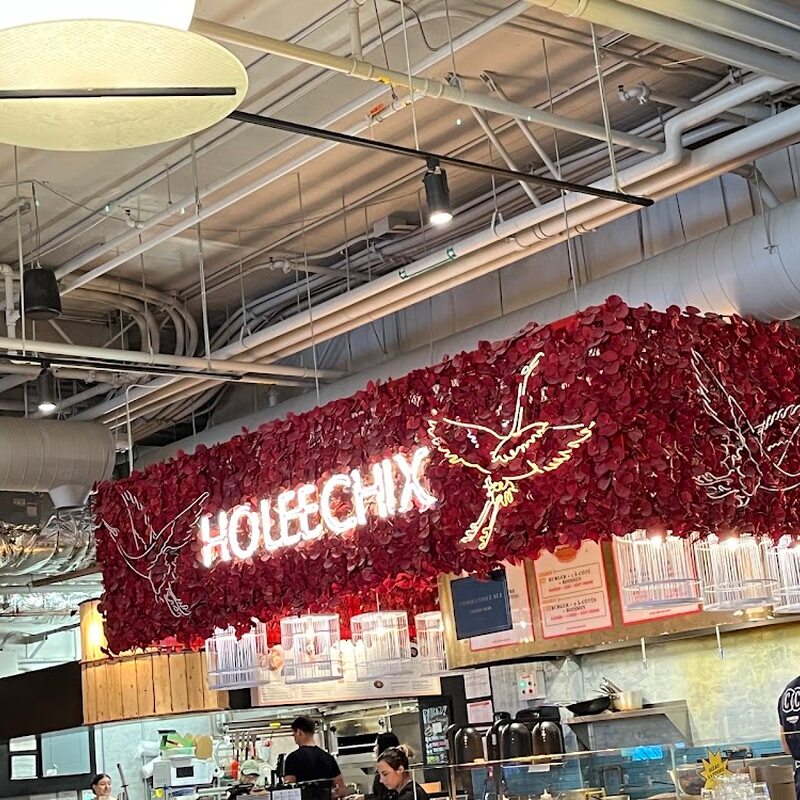Ho Lee Chix - Restaurants in Montreal