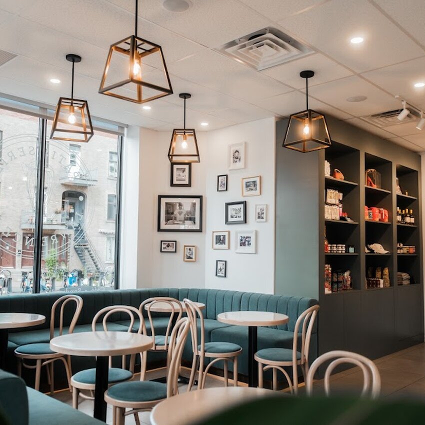 Patisserie Lawrence V. - Poutine, Tea, Pastries, Bakeries Restaurants Near: H2V4E4