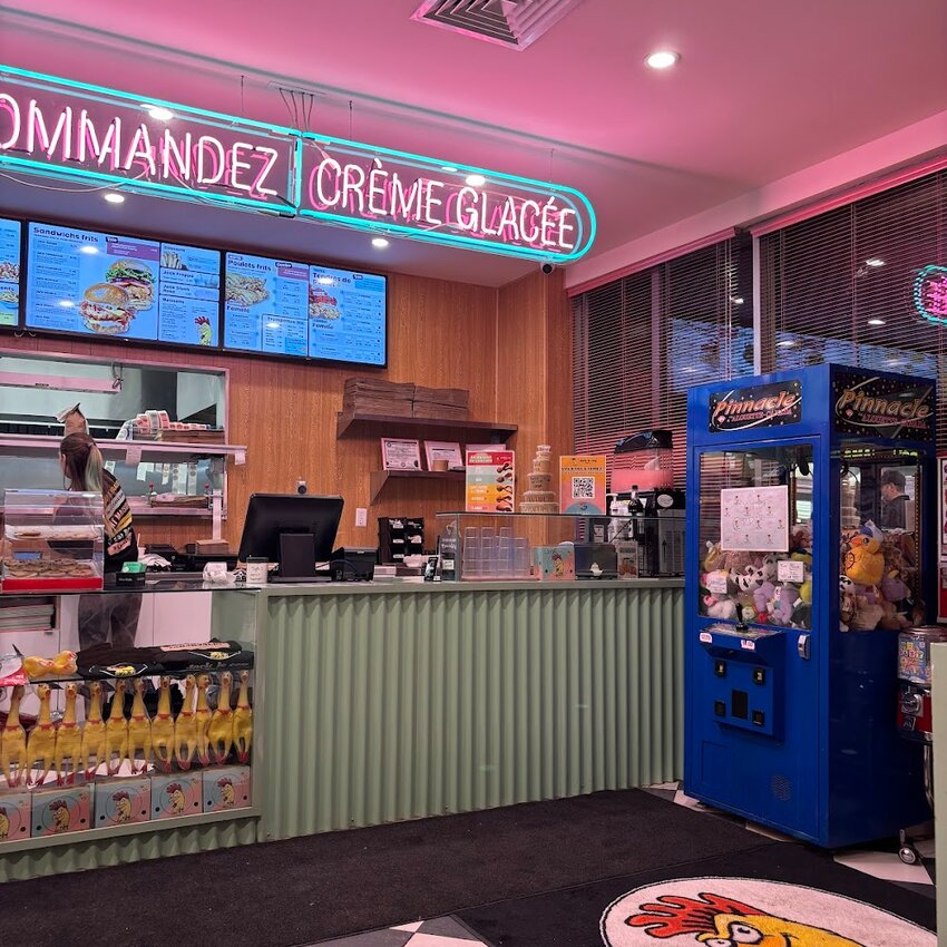 Jack Le Coq - Poutine, Fried Chicken, Breakfast Restaurants Near: H4E3H5