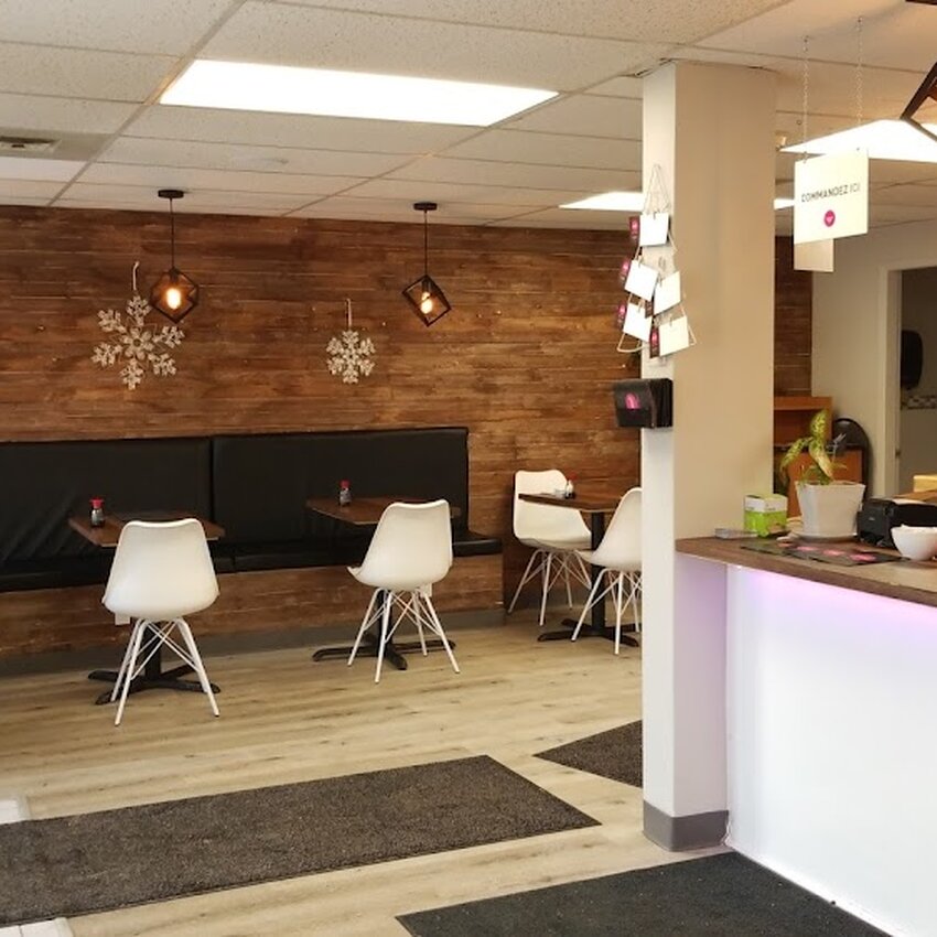 Os&eacute; Sushi & Grill - Restaurants pr&egrave;s de: J1J2E5