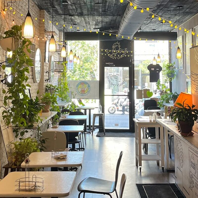 Les Crazy Chickens - Restaurants Fusion Brunch, Livraison de Montréal