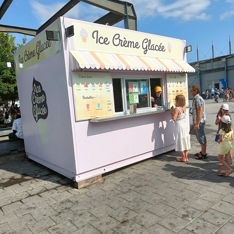 Ice Crème Glacée - Ice Cream in Montreal