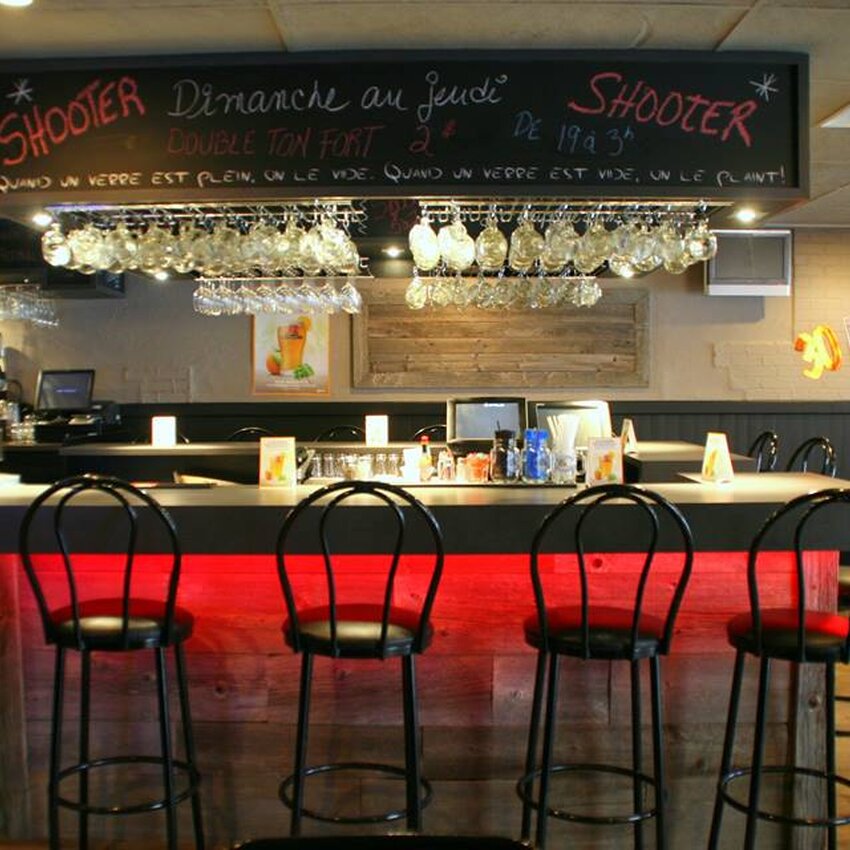 Brassette L'Ami Restaurant