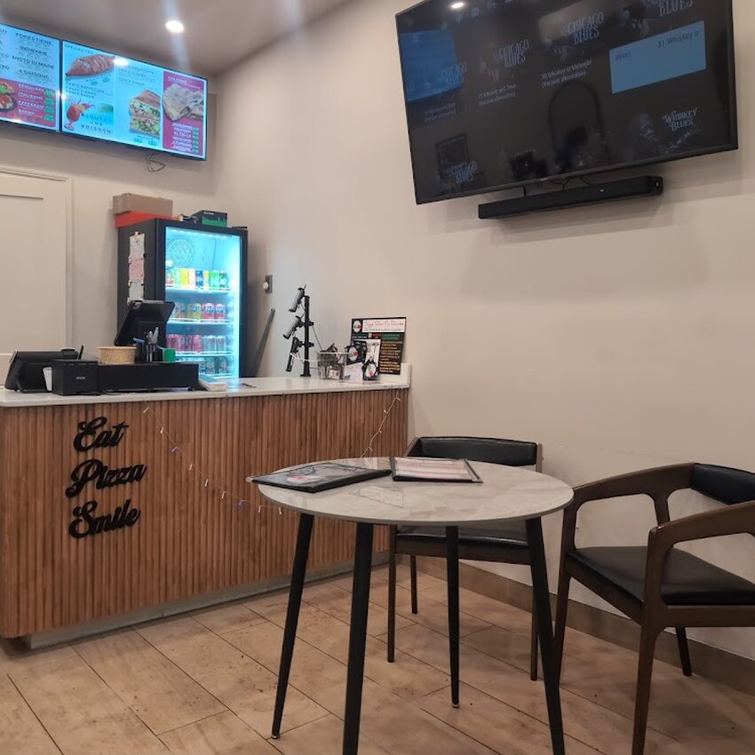 Pizza Tifosi - Restaurants pr&egrave;s de: J4X2S6