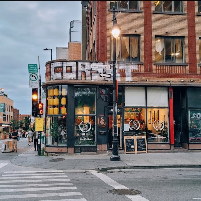 Restaurant Rizi&egrave;re - Chinese, Grilled Cheese, Poutine Restaurants Near: H2V4E4