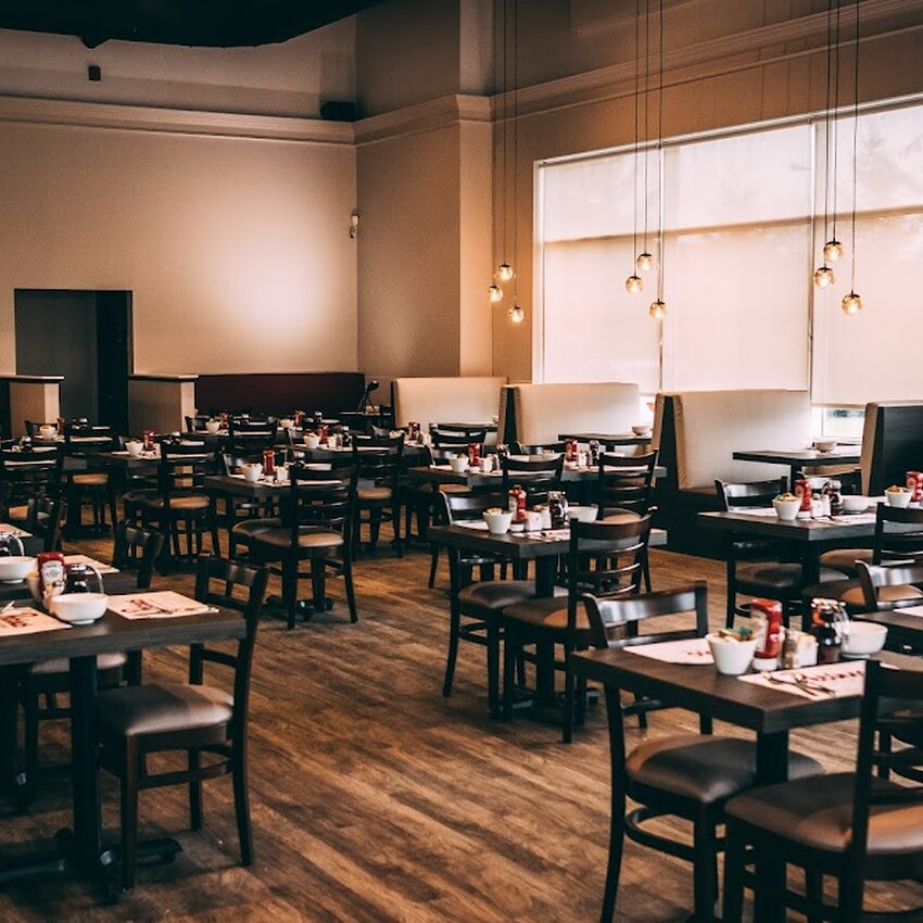 Petinos - Delivery, Brunch Restaurants Near: J7P2V1