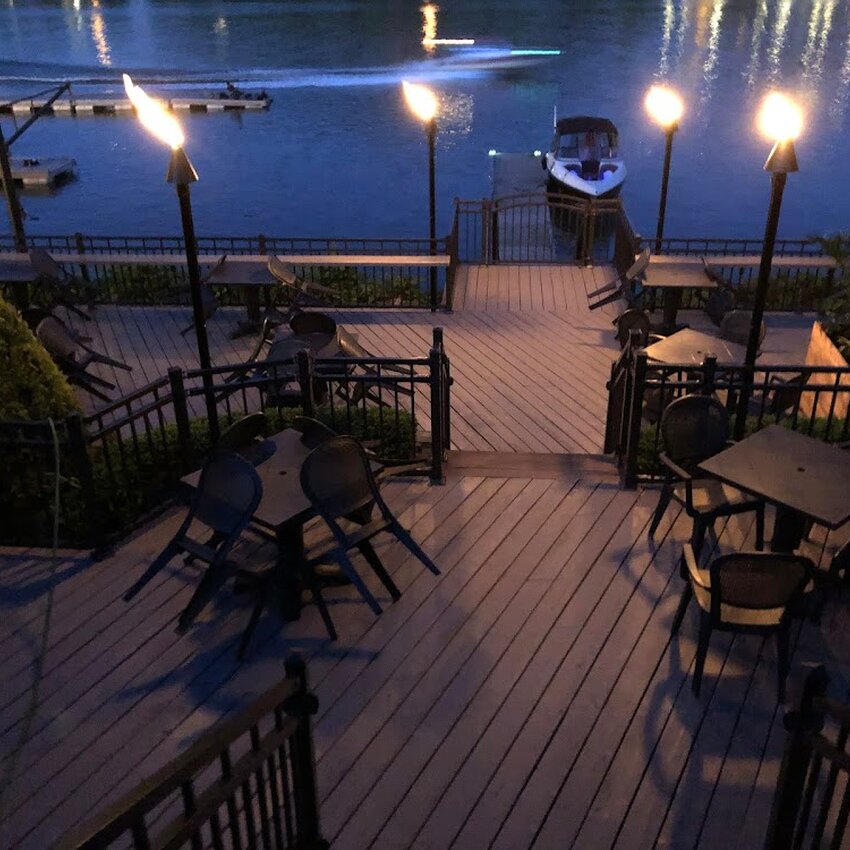 Le Cracheur De Feu - Restaurants pr&egrave;s de: J3G4G7