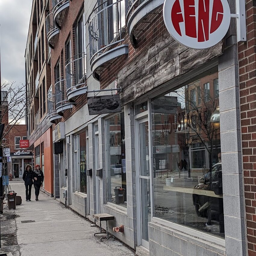 J'ai Feng - Restaurants Chinois, Am&eacute;ricains, Deli pr&egrave;s de: H2V4E4