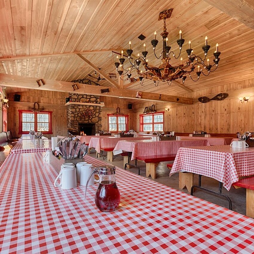 Cabane &agrave; sucre Handfield - Restaurants Du Terroir &agrave; Saint-Marc-sur-Richelieu