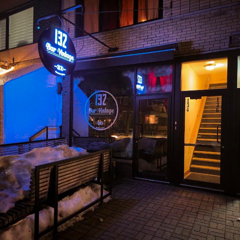 132 Bar Vintage - Restaurants de Montréal