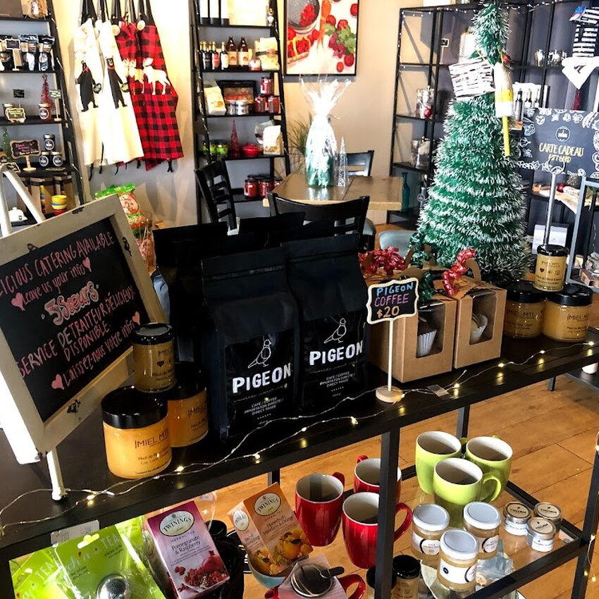 3 Soeurs Restaurant Dollard-des-Ormeaux, QC