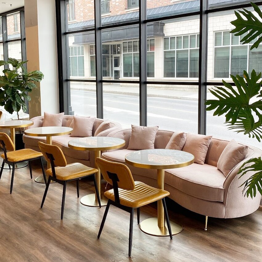 Armelle Café - Restaurants Near: J3B2P4