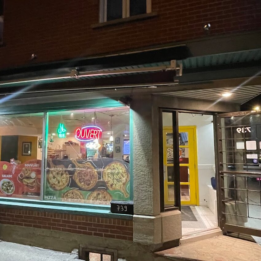 Pizza Ramos - Bars, Poutine, Fish & Chips Restaurants in Quebec
