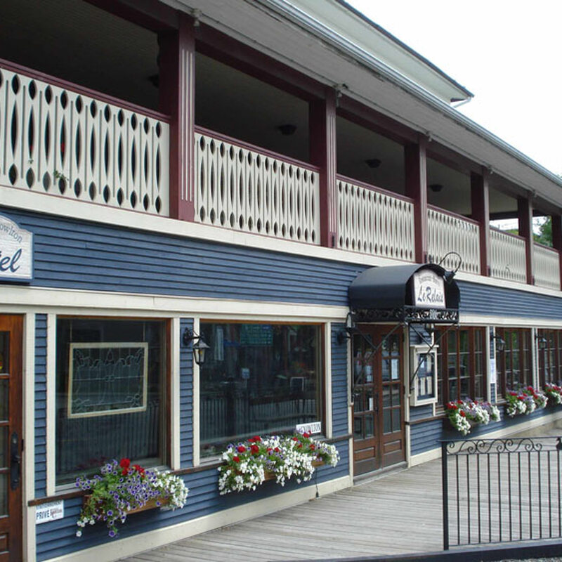 Bistro Le Relais - Restaurants de Montréal