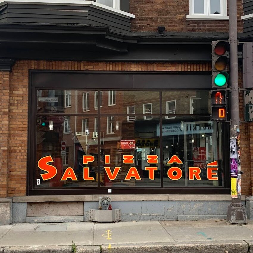 Pizza Salvator&eacute; - Pizza, Poutine, Fried Chicken, American Restaurants in Quebec