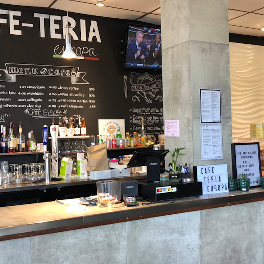 Cafeteria Europa - Delis, Pasta Restaurants in Laval