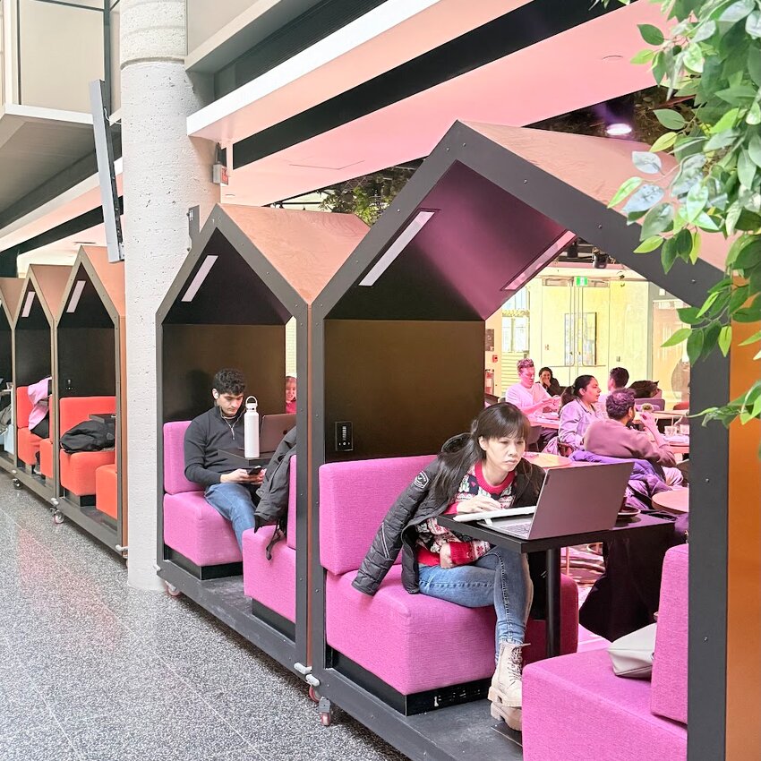 Am&eacute;a Caf&eacute; - Restaurants P&acirc;tisseries pr&egrave;s de: H3A2A4