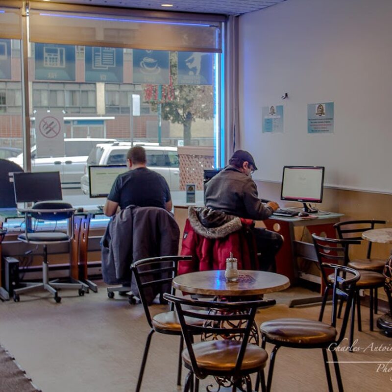 Cybercafé Amistad - Restaurants in Montreal