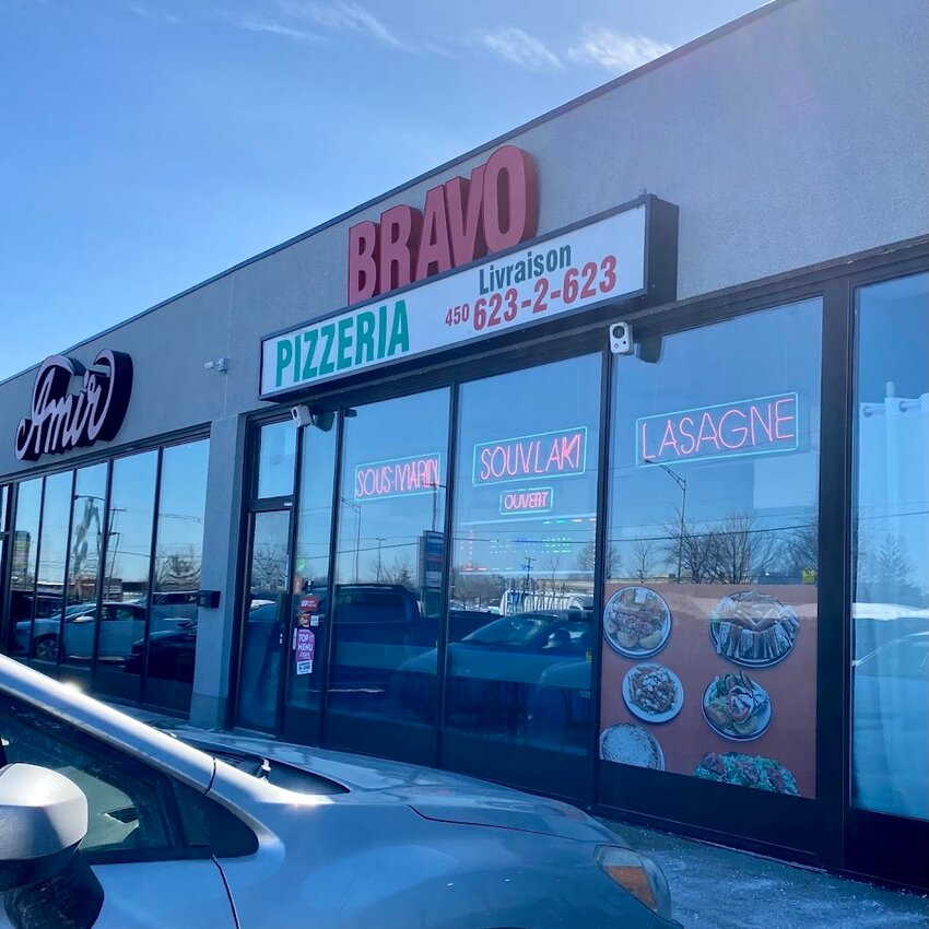 Bravo Pizza - Takeout Available Restaurants in Saint-Eustache