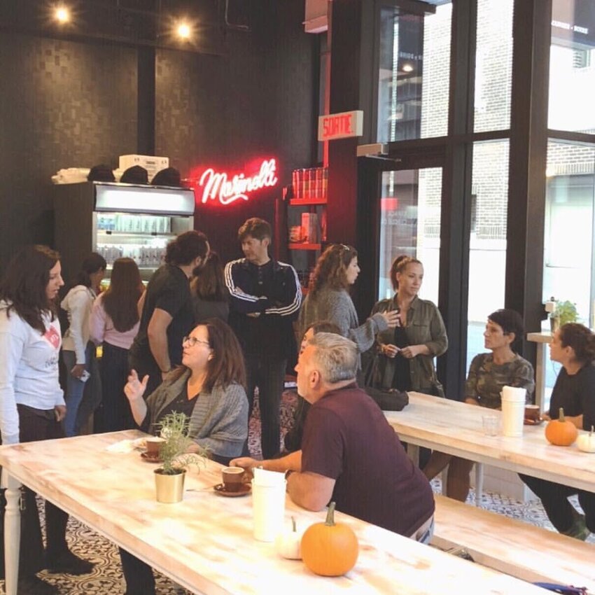 Marinelli Brothers - Restaurants Bubble tea (th&eacute; aux perles), Caf&eacute;s pr&egrave;s de: H3C2B2