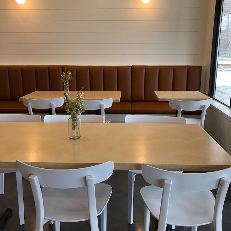 Louisa Café de quartier - Middle Eastern, Breakfast Restaurants in Montreal