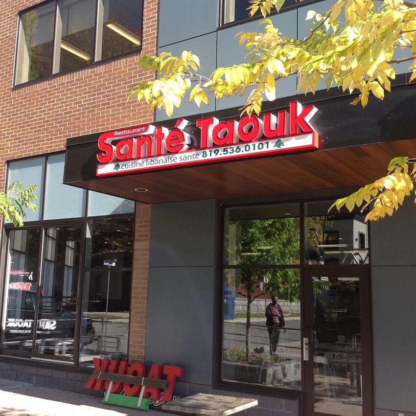 Santé Taouk Shawinigan Restaurant