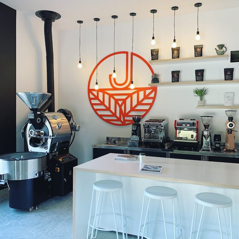 Julius Cafe - Restaurants de Bromont