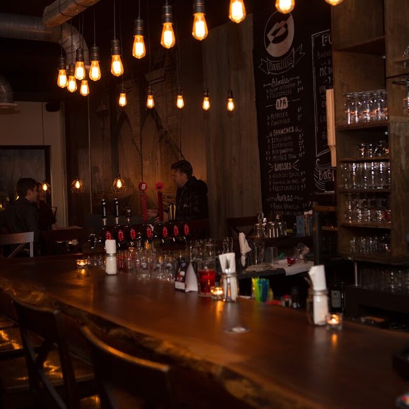 Le Baboune Bar Tapas - Live Entertainment / Shows Restaurants in Montreal