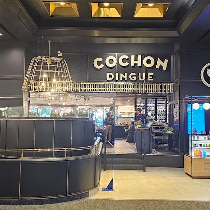 Le Cochon Dingue - Poutine in Old-Quebec
