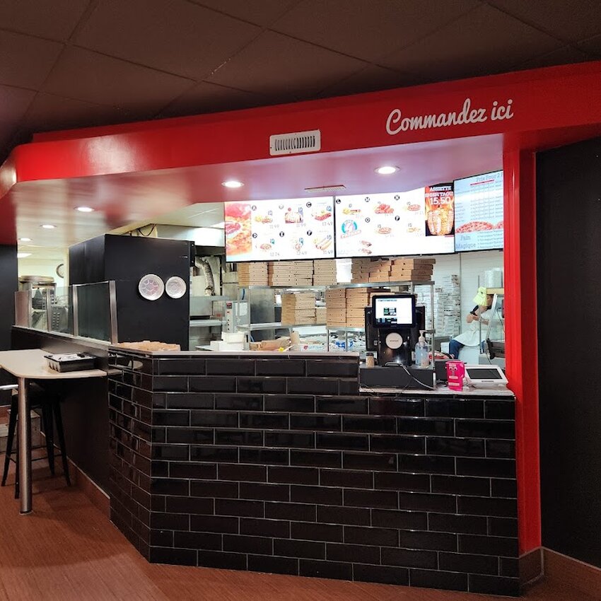 Pizza 4 Fr&egrave;res - Restaurants pr&egrave;s de: H1N1C1