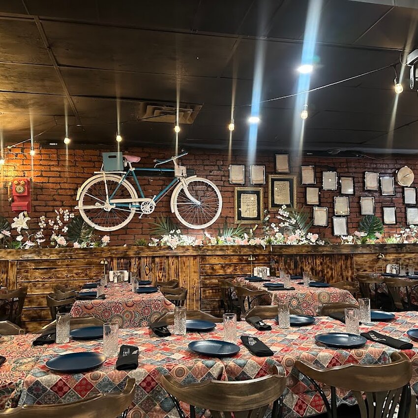 Abu el Zulof - Middle Eastern Restaurants Near: H2X2A1