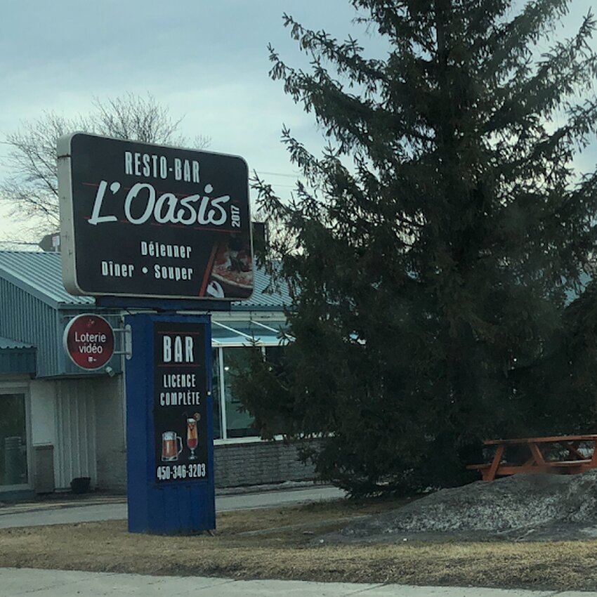 Resto Bar L'Oasis 2017 Restaurant