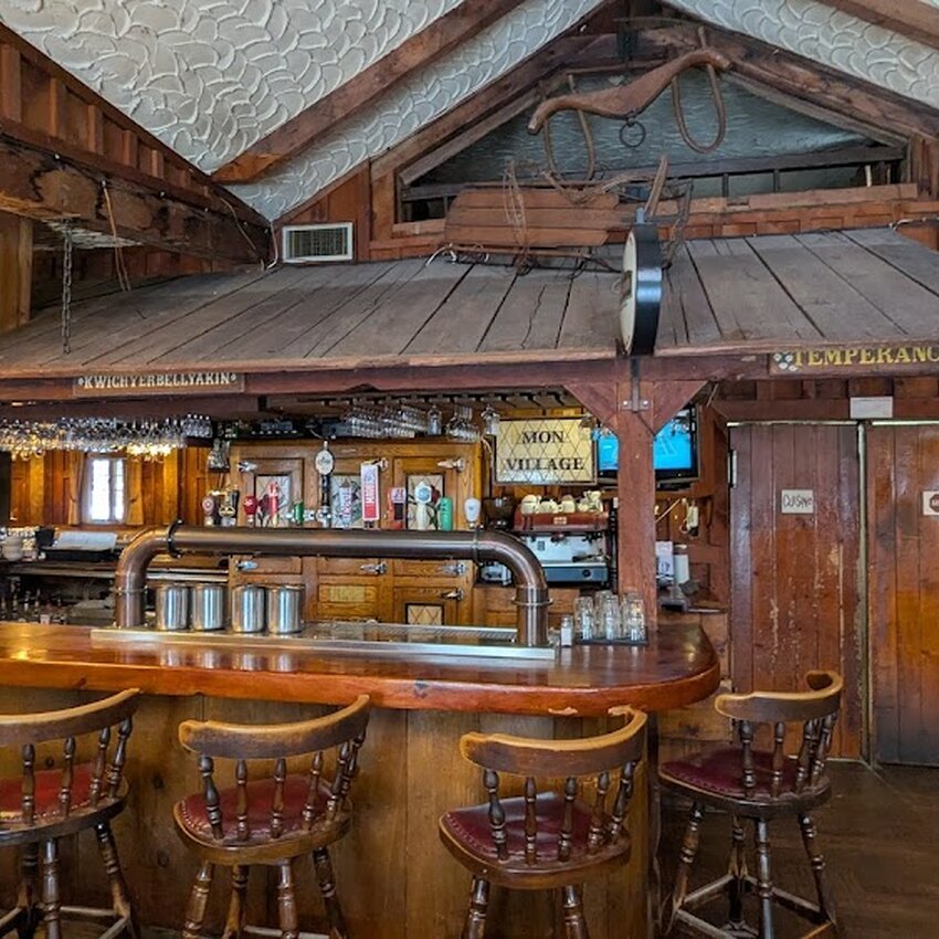 Mon Village Restaurant Restaurant