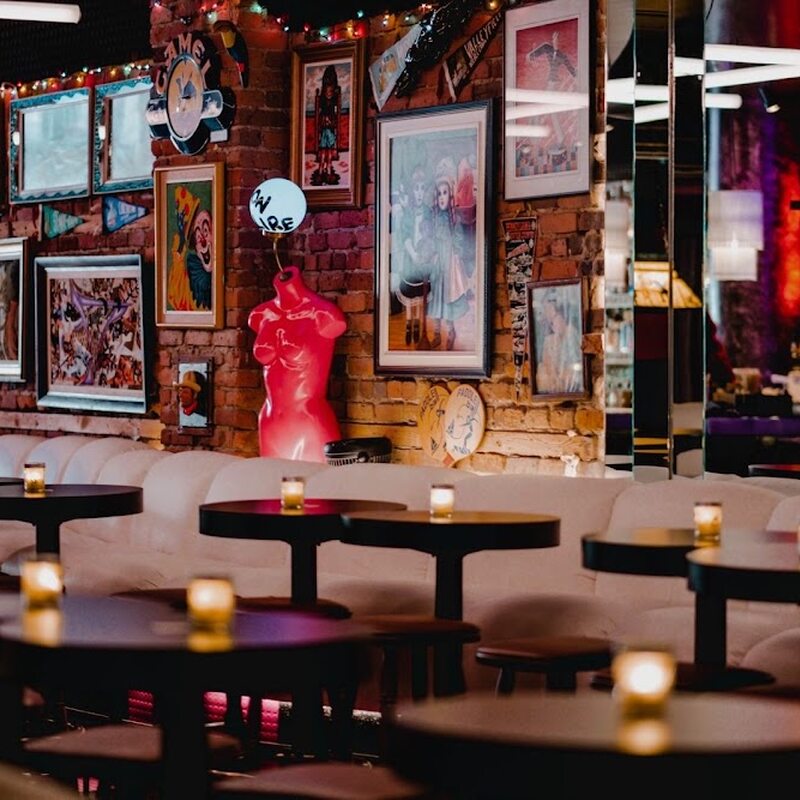Bon Délire - Restaurants près de: H4G1N1