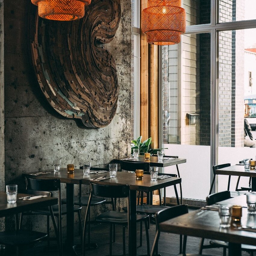 Oorja - Restaurants Caf&eacute;s, Chinois, Bagels pr&egrave;s de: H4E1A8